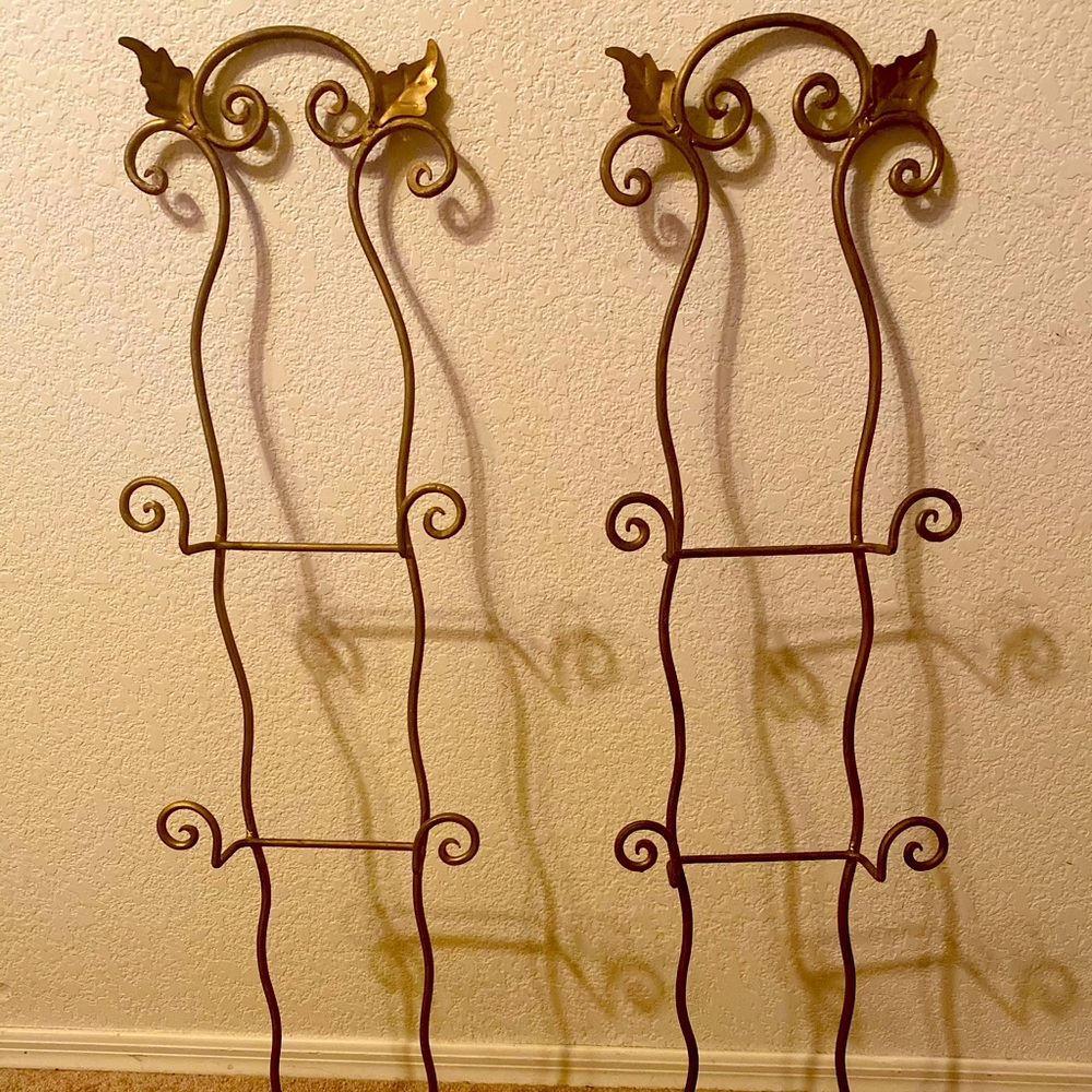 Rustic Wall Mount Towels/Picture Frame/ Multi-Use